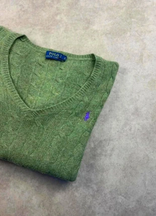 Pull torsadé Ralph Lauren en laine col V kaki logo brodé - taille M femme, marke: Ralph Lauren, zustand: Sehr gut, größe: M / 38 / 10, 48,90 €, 52,05 € beinhaltet Vinted-Käuferschutz Pro