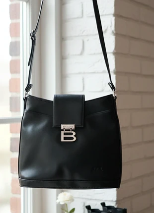 Borsa A Tracolla Bulaggi Vintage Nera - Chic, Classica e Versatile!🔶, brand: Bulaggi, condizioni: Ottime, €8.90, €10.05 include la Protezione acquisti