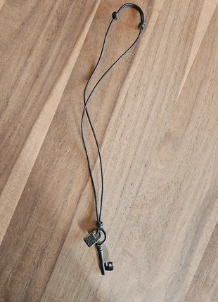 Collier unode50, marque: UNOde50, état: Très bon état, 10,00 €, 11,20 € Protection acheteurs incluse