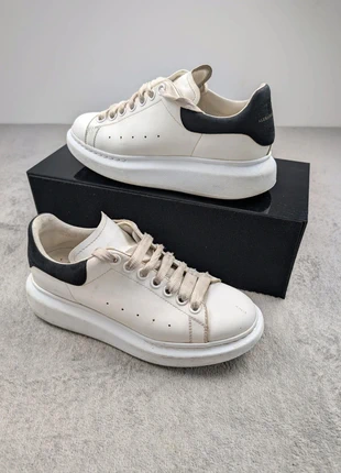 Baskets Alexander McQueen taille 38 1/2, marca: Alexander McQueen, estado: Bueno, tamaño: 38, 56,90 €, 60,45 € Protección al comprador Pro incluida