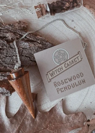 Rosewood Pendulum, marque: Witch Casket, état: Très bon état, 8,00 €, 9,10 € Protection acheteurs incluse