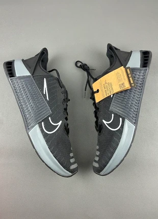 Nike Metcon 9 FlyEase Black White Anthracite – EUR 48.5, brand: Nike, condizioni: Nuovo senza cartellino, taglia: 48,5, €55.00, €58.45 include la Protezione acquisti