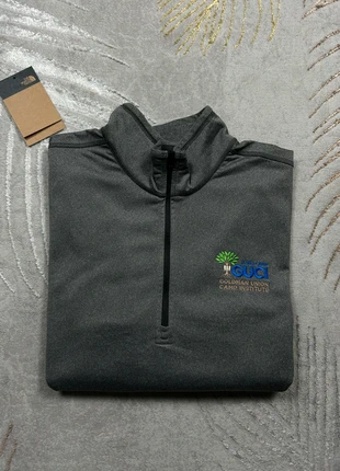 Polaire 1/4 zip the north face gris logo brodé noir, brand: The North Face, condition: Very good, size: L, €28.00, €30.10 includes Buyer Protection Pro