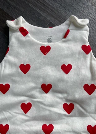 Gigoteuse coeur rouge TOG 2 petit bateau T2:18/36mois, merk: Petit Bateau, staat: Nieuw zonder prijskaartje, maat: 18-24 maanden / 86 cm, € 45,00, € 47,95 inclusief Kopersbescherming Pro