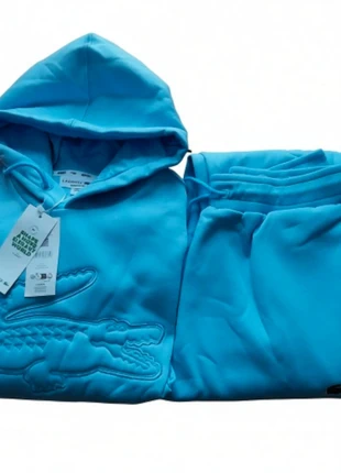 🔥Ensemble Lacoste homme M Bleu ciel 🔥, merk: Lacoste, staat: Nieuw zonder prijskaartje, maat: M, € 120,00, € 126,70 inclusief Kopersbescherming