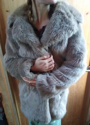 vintage Per Una light beige grey cream elegant fluffy faux fur winter coat, brand: Per Una, condition: Good, size: M / UK 12-14, £23.00, £24.85 includes Buyer Protection