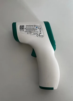 Thermomètre frontal, brand: silvergear, condizioni: Nuovo senza cartellino, €10.00, €11.20 include la Protezione acquisti