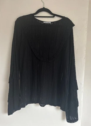 Chique kanten topje met Spaanse mouw Zara Trafaluc, merk: Zara Trafaluc, staat: Heel goed, maat: M / 38 / 10, € 4,00, € 4,90 inclusief Kopersbescherming