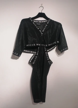 NICCE London Black Pleated Dress – Sexy Beach Cover-Up / Night-Out Look, marque: Sexyher, état: Neuf sans étiquette, taille: XS / 34 / 6, 20,00 €, 21,70 € Protection acheteurs incluse