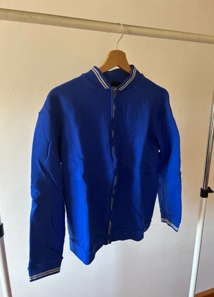 Veste manches longues, marque: International, état: Bon état, taille: 12 ans / 152 cm, 3,00 €, 3,85 € Protection acheteurs incluse