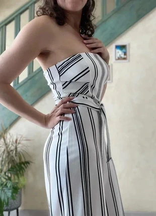 Combinaison bustier marinière noir et blanche jupe culotte New Look taille 38/M neuve, marke: New Look, zustand: Neu, größe: M / 38 / 10, 14,00 €, 15,40 € inklusive Vinted-Käuferschutz