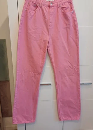 Różowe Jeansy damskie, marque: Reserved, état: Très bon état, taille: L / 40 / 12, 6,00 €, 7,00 € Protection acheteurs incluse