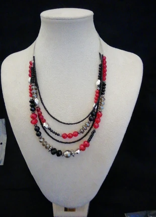 Joli collier fantaisie 4 rangs, perles en verre , rocaille, métal , Armand Thiery, marca: Armand Thiery, estado: Muy bueno, 5,00 €, 5,95 € Protección al comprador incluida