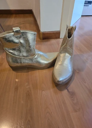 Stivali country oro 40, brand: Martin Pescatore, condizioni: Nuovo senza cartellino, taglia: 40, €17.00, €18.55 include la Protezione acquisti