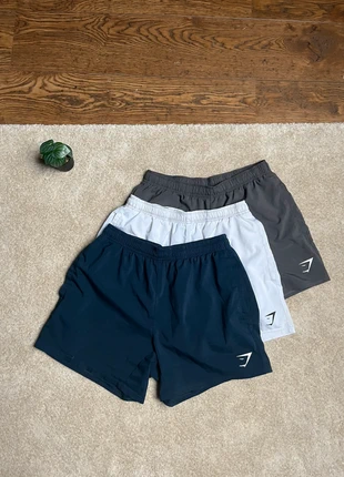 Gymshark Sport Shorts 3-Pack Grey / Darkblue / White - Size S, brand: Gymshark, condizioni: Ottime, taglia: S, €49.95, €53.15 include la Protezione acquisti