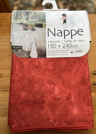Une nappe rectangulaire terracotta - 150 x 240, brand: sans marque, condizioni: Ottime, €8.00, €9.10 include la Protezione acquisti Pro