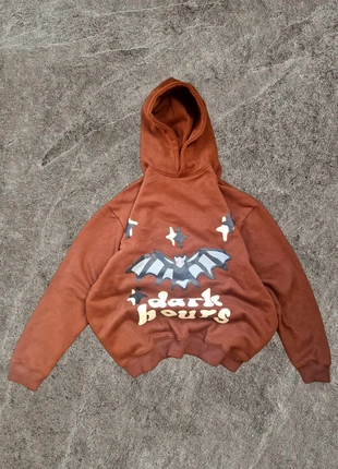 Vintage Brown Giant Hoodie Rare Giant Vintage Brown Hoodie 90s Style, brand: Vintage Dressing, condizioni: Ottime, taglia: XL, €32.00, €34.30 include la Protezione acquisti
