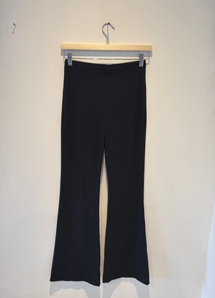 Pantalon à jambes larges noir taille S H&M, marque: H&M, état: Très bon état, taille: S / 36 / 8, 10,00 €, 11,20 € Protection acheteurs incluse