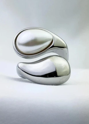 Bague Argentée Géométrique, Perle Et Volume Sculptural Ajustable, brand: CHROME, condition: Very good, size: Adjustable, €12.00, €13.30 includes Buyer Protection Pro