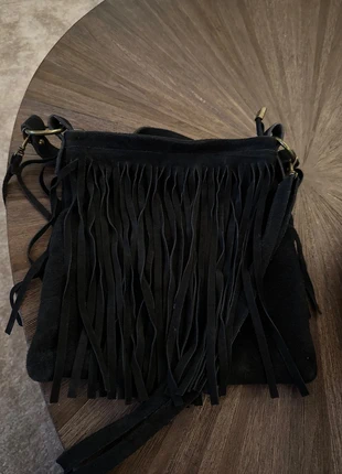 Dames schouder tas, merk: Suede, staat: Heel goed, € 5,00, € 5,95 inclusief Kopersbescherming