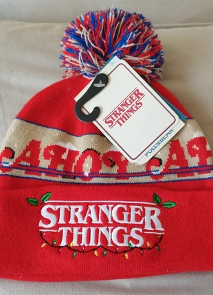 Bonnet de Noël Stranger Things, brand: Stranger Things, condition: New with tags, size: M, €10.99, €12.24 includes Buyer Protection