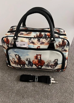 Horses Men Women Travel Holdall Luxury Weekender Bag Girls Boys Unisex Gym Bag Shoulder strap, condition: New with tags, £11.99, £13.29 includes Buyer Protection