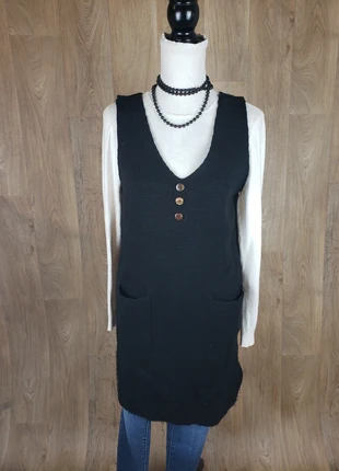 Tunique en laine noir neuf sans étiquette, marque: LAINE, état: Neuf sans étiquette, taille: Taille unique, 15,00 €, 16,45 € Protection acheteurs incluse