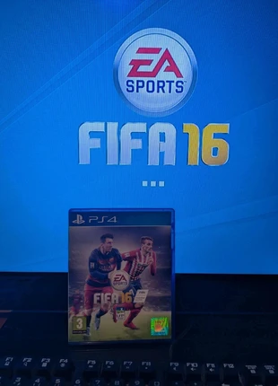 FIFA 16 PS4, condition: Good, €2.00, €2.80 includes Buyer Protection