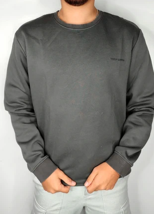 Pull regular gris foncé teddy smith T.L, marque: Teddy Smith, état: Très bon état, taille: L, 12,00 €, 13,30 € Protection acheteurs (Pro) incluse