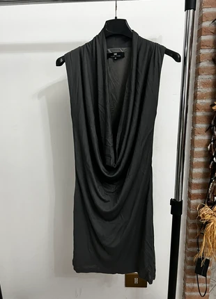 Vestito Grigio Elisabetta Franchi, brand: Elisabetta Franchi, condizioni: Buone, taglia: XL / IT 46 / EU 42, €25.00, €26.95 include la Protezione acquisti