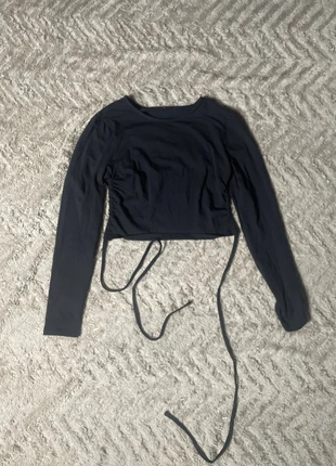 Tee shirt manche longue noir dos nu / Taille M, zustand: Sehr gut, größe: M / 38 / 10, 2,00 €, 2,80 € inklusive Vinted-Käuferschutz