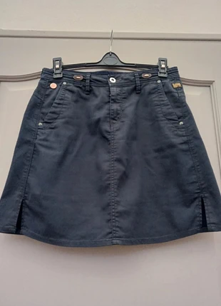 jupe g-star originals taille 38, merk: G-Star, staat: Heel goed, maat: M / 38 / 10, € 15,00, € 16,45 inclusief Kopersbescherming