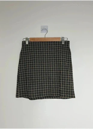 Mini jupe à carreaux noir et beige automne casual rétro – H&M – Taille M (38), merk: H&M Divided, staat: Heel goed, maat: S / 36 / 8, € 8,00, € 9,10 inclusief Kopersbescherming