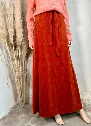 Jupe maxi en velours côtelé Torrente - Édition Paris vintage, marque: Torrente, état: Très bon état, taille: L / 40 / 12, 85,00 €, 89,95 € Protection acheteurs (Pro) incluse