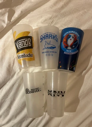 Lot 5 gobelets consigne festival, état: Très bon état, 4,00 €, 4,90 € Protection acheteurs incluse