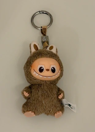 Labubu & Pop Mart Pin for Love. Porte-clés officiel avec sac et carte, brand: POPMART, condition: New with tags, €24.00, €25.90 includes Buyer Protection