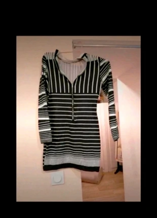 Robe rayée noire et blanche taille s, estado: Muito bom, tamanho: S / 36 / 8, €5.00, €5.95 inclui Proteção do Comprador