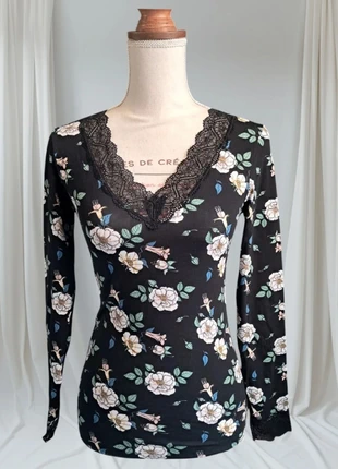 Blouse Cotonella neuve avec étiquette Taille 36💜, marque: Cotonella, état: Neuf avec étiquette, taille: S / 36 / 8, 24,90 €, 26,85 € Protection acheteurs (Pro) incluse