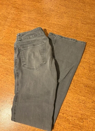 Hellgraue Schlaghose Jeans Lager 157, marque: Lager 157, état: Bon état, taille: M / 38 / 10, 7,00 €, 8,05 € Protection acheteurs incluse