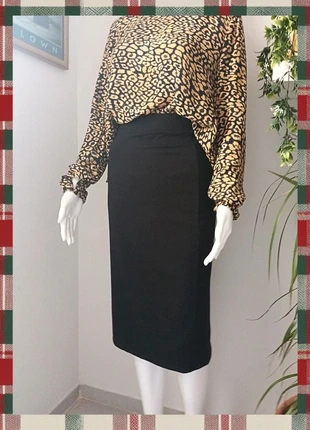 Falda elástica Midi multiposicion mujer Sin Uso, brand: H&M, condizioni: Ottime, taglia: M / IT 42 / EU 38, €18.25, €19.86 include la Protezione acquisti