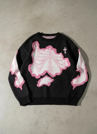 Pull noir skeleton rose / streetwear / oversize / graphic knit / unisex / soft goth / tendance, marque: Rosybone Atelier, état: Très bon état, taille: M, 52,90 €, 56,25 € Protection acheteurs incluse