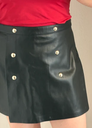 Jupe short cuir, marque: Pimkie, état: Bon état, taille: XL / 42 / 14, 2,00 €, 2,80 € Protection acheteurs incluse