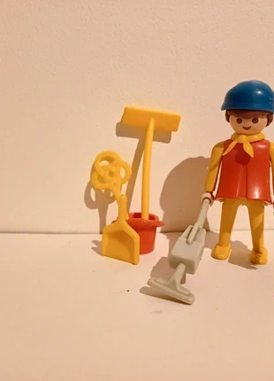 Playmobil Vrouw met stofzuiger – 3315, marca: Playmobil, estado: Bom, tamanho: Tamanho único, €2.00, €2.80 inclui Proteção do Comprador