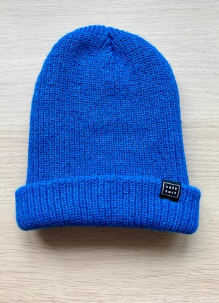 Electric Blue Knitted Beanie, condition: New without tags, size: One size, £8.00, £9.10 includes Buyer Protection