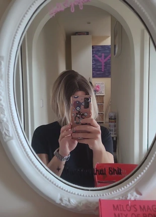 Wig 2 kleuren, merk: Shein, staat: Nieuw zonder prijskaartje, € 6,00, € 7,00 inclusief Kopersbescherming