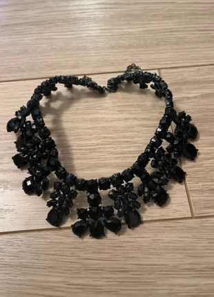 Collier Zara, marque: Zara, état: Très bon état, 4,00 €, 4,90 € Protection acheteurs incluse