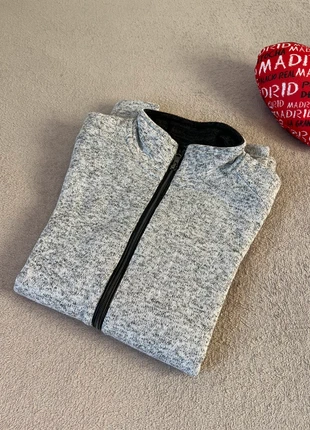 Sweat-Shirt à zip Sunvalley homme hiver porté quelque fois, marque: Sun Valley, état: Très bon état, taille: S / 36 / 8, 15,00 €, 16,45 € Protection acheteurs incluse