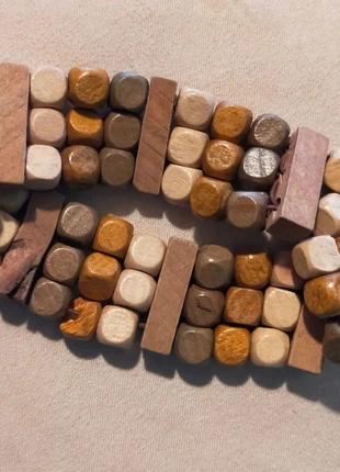 Bracelet en bois multicolore – perles carrées naturelles, marque: Fantaisie, état: Très bon état, 12,00 €, 13,30 € Protection acheteurs (Pro) incluse