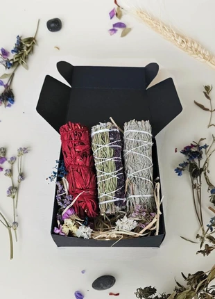 Box regalo Natale Salvia Bianca • Smudge Stick a scelta fino a 3, brand: Regalo di Natale Smudge Stick, condizioni: Nuovo senza cartellino, €22.00, €23.80 include la Protezione acquisti