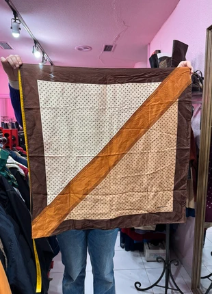 Pañuelo vintage marrón con raya transversal, marque: Vintage Dressing, état: Très bon état, 5,00 €, 5,95 € Protection acheteurs (Pro) incluse